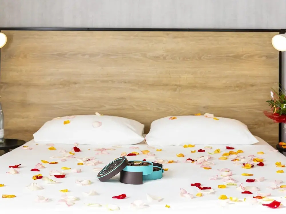 Superior Double room with balcony (full double bed)