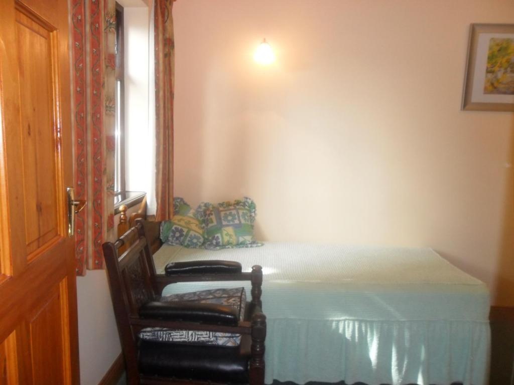Glen House Room