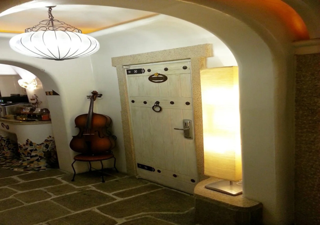 Hotel photo 12