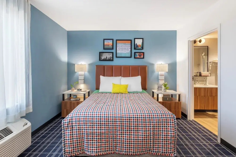 Standard Suite