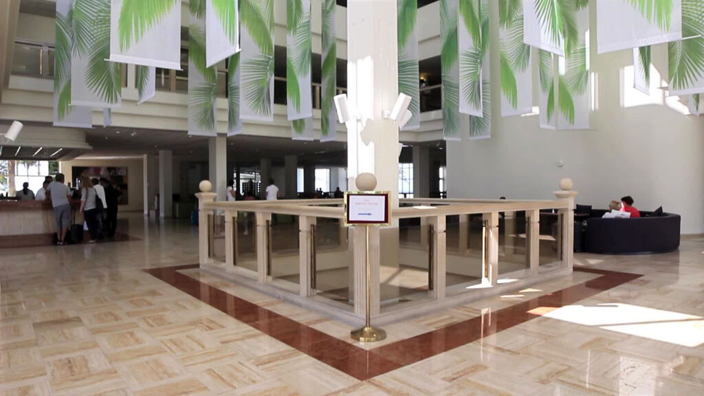 Leonardo Laura Beach & Splash Resort