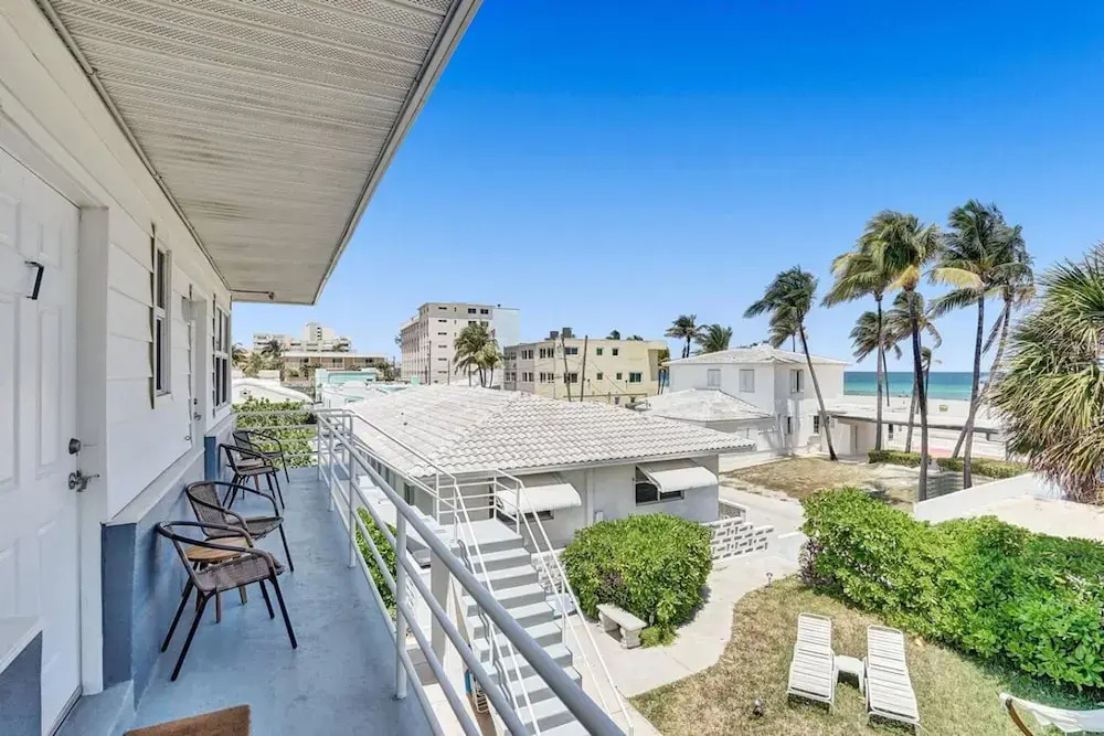 Marine Villas 2 in Hollywood