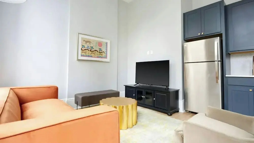 Sleeps 26 Entire 4th Floor in French Quarter The Harlequin by Avantstay