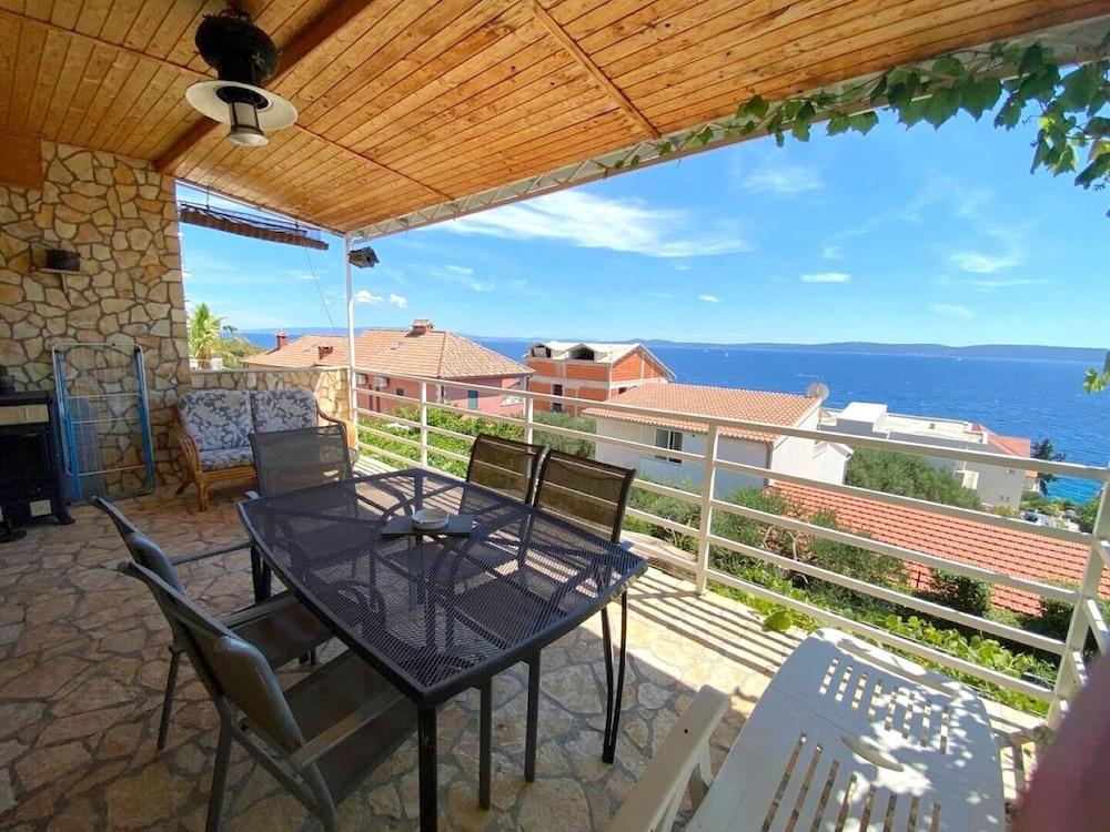 Apartment Jakov