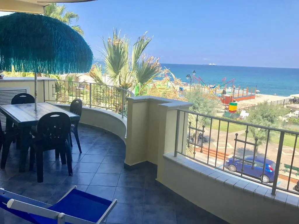 Hotel La Baia Di Ulisse - Chambres
