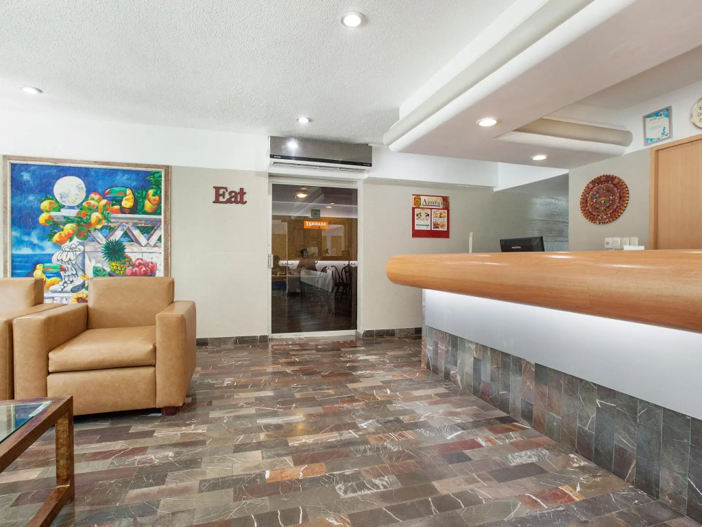 Lobby & Reception