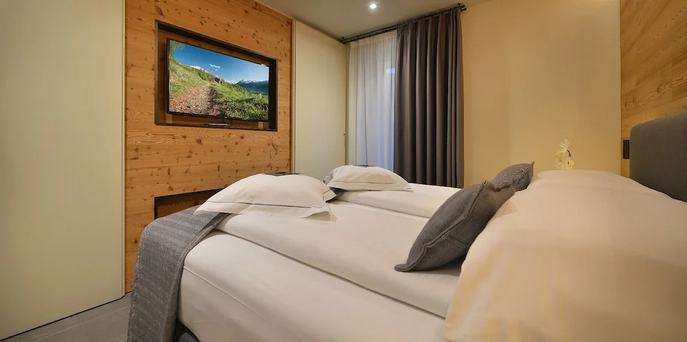 Standard Triple Family room