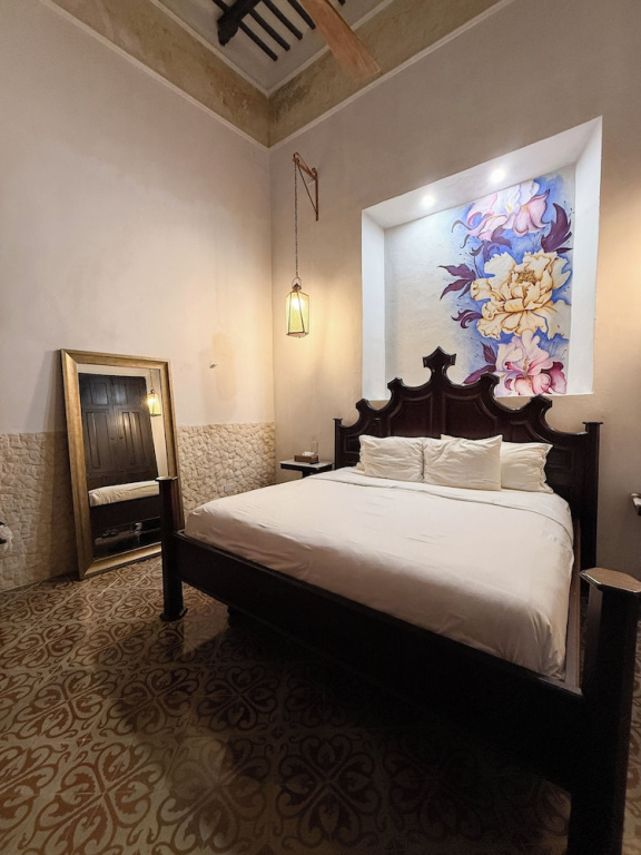 Standard Double Basement room with garden view (full double bed)