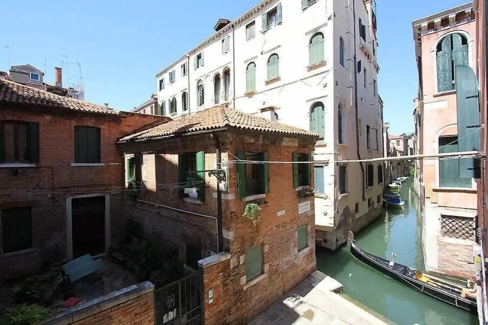 City Apartments - Canova