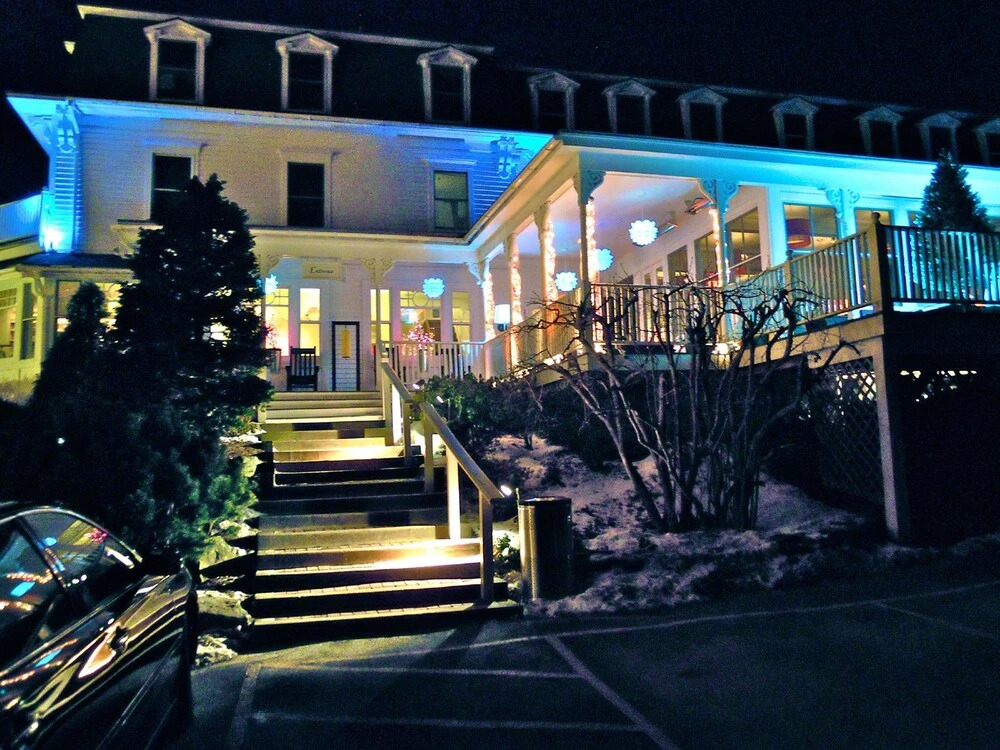 Camden Harbour Inn by null