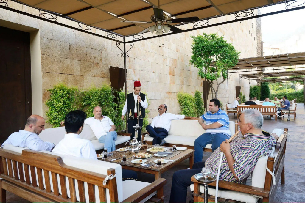 Reston Hotel - фото 40