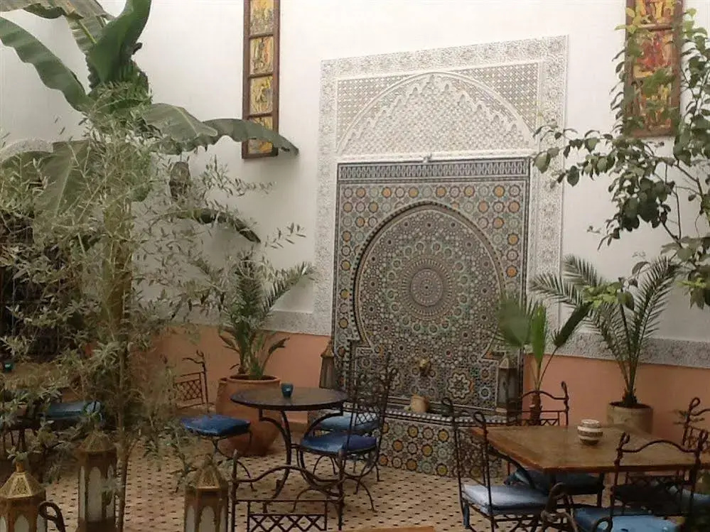 Riad Attarine - Général