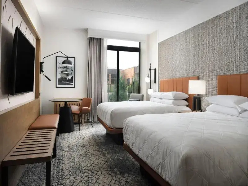 Sheraton Grand Rapids Airport Hotel - Chambres