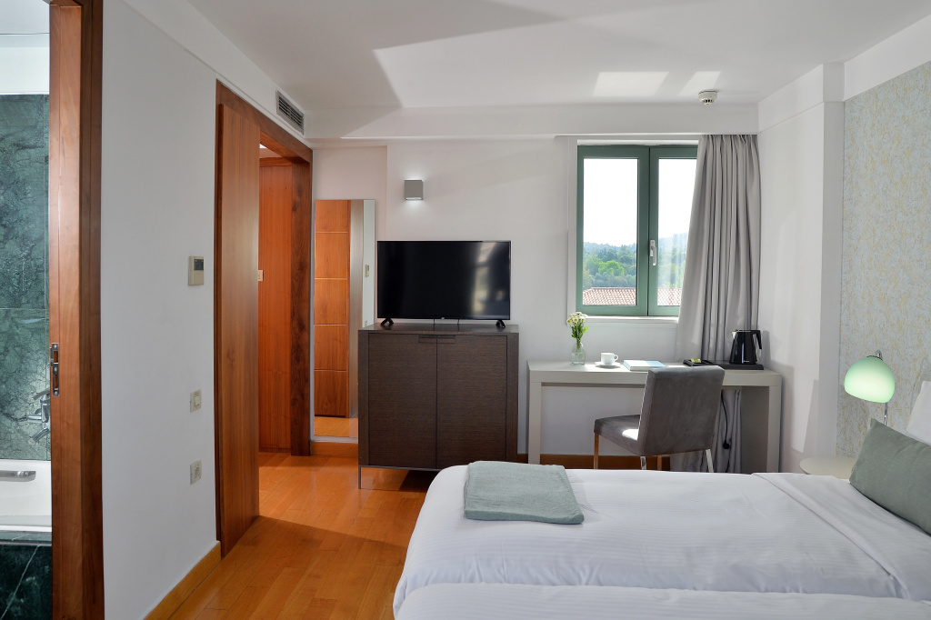 Athenaeum Eridanus Luxury Hotel — фото