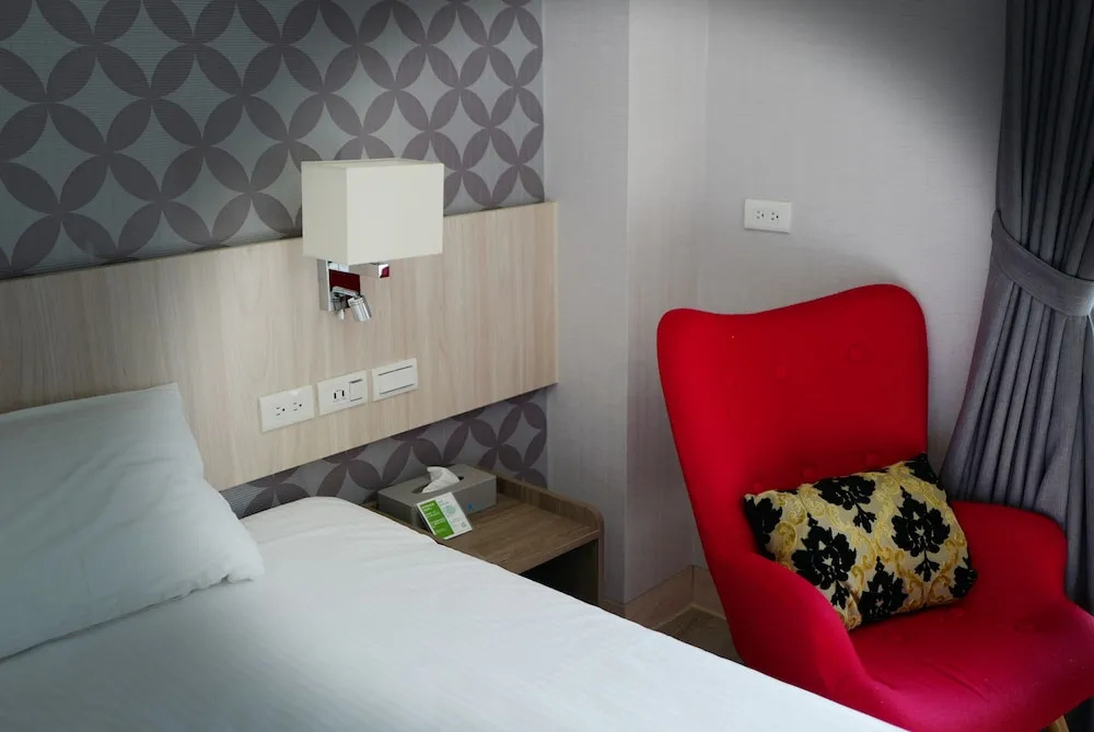 COMMA Boutique Hotel - 4