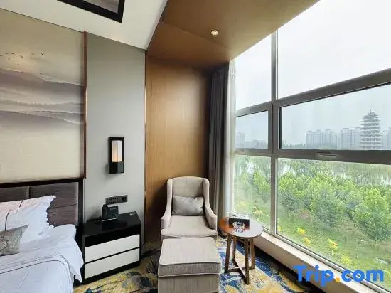 Standard Double room with lake view (twin beds)