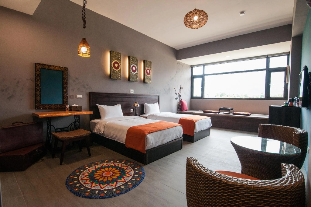 Standard Double room (full double bed)