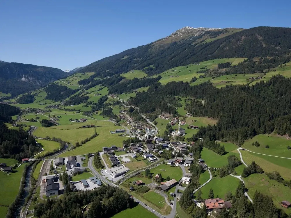 Chalet in Pinzgau Near Wildkogel Arena