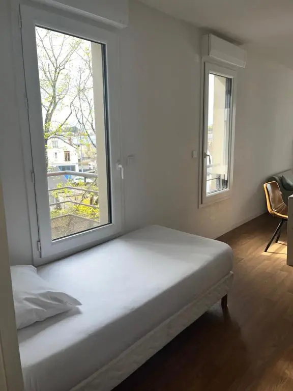 Zenao Nevers Renardats - Chambres