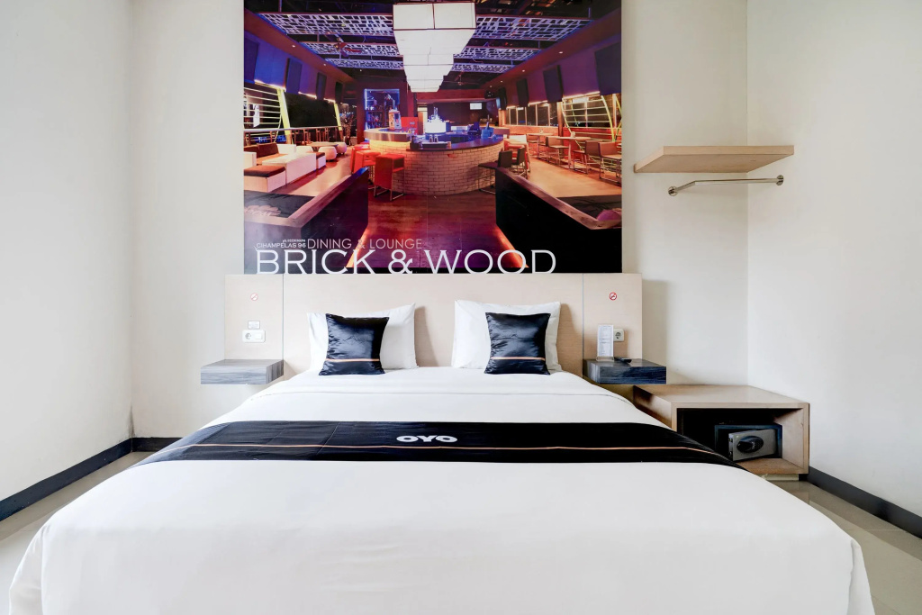 Standard Double room (full double bed)