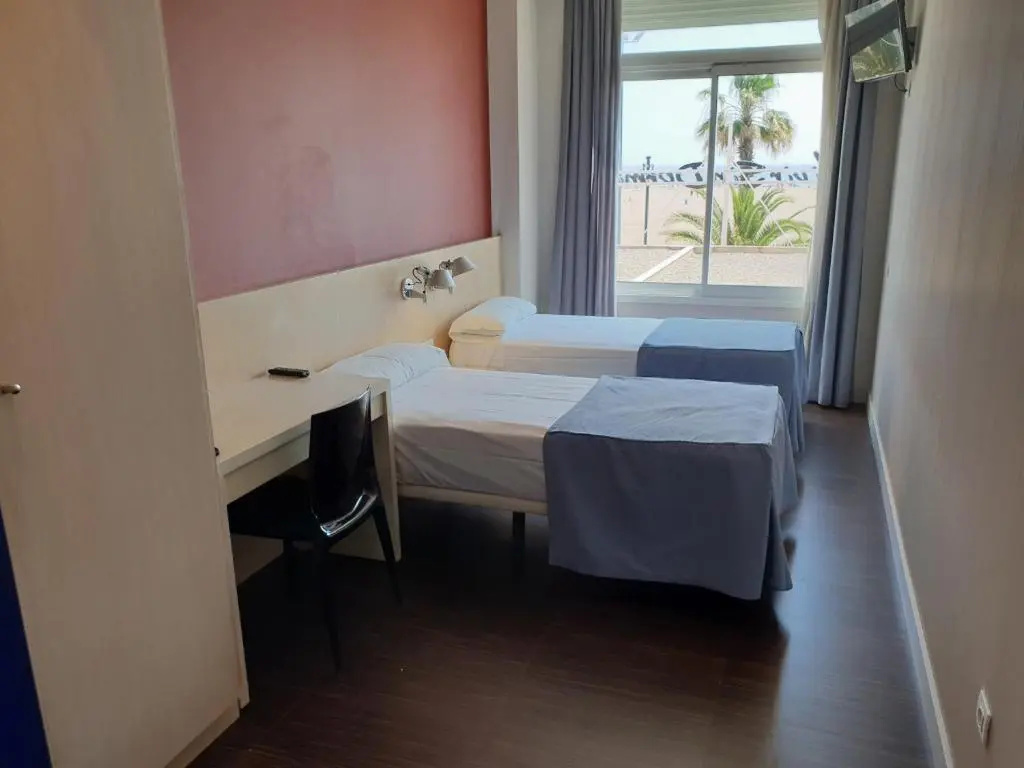 Superior Double room with sea view (twin beds)