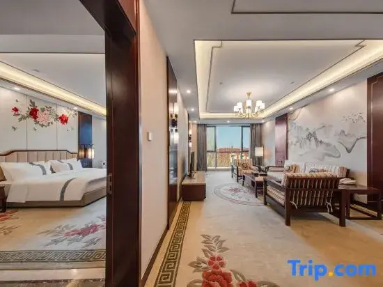 Suite with view