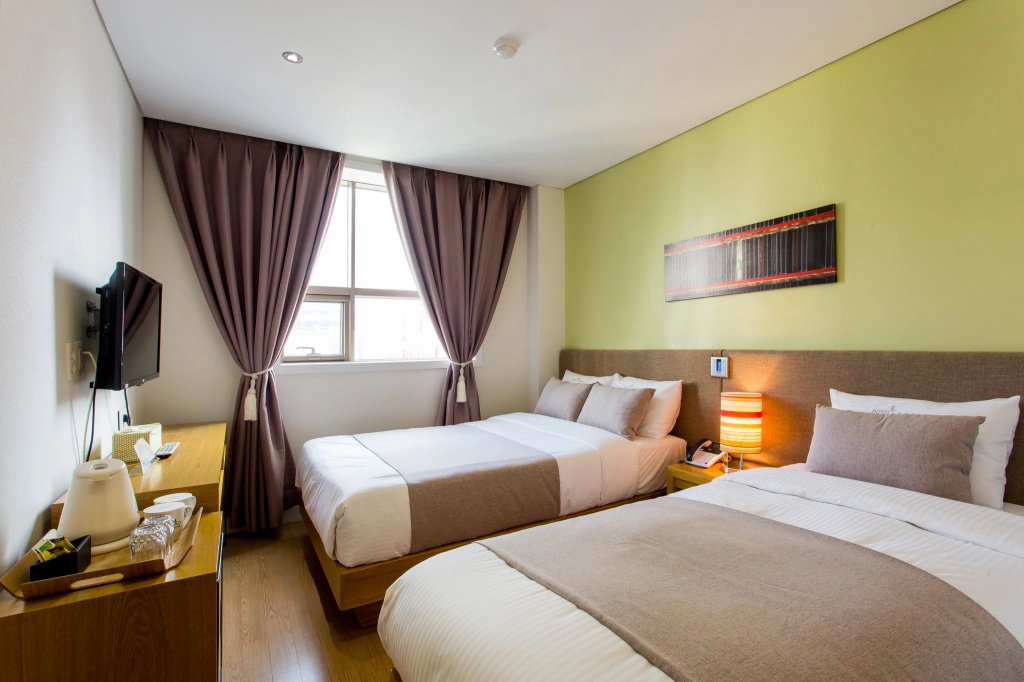 Superior Double room (twin beds)