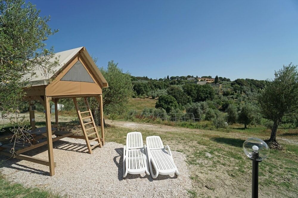 Glamping Tuscany Podere Cortesi picture