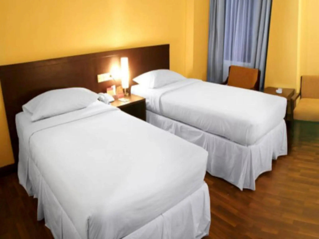 Garuda Plaza Hotel - Général