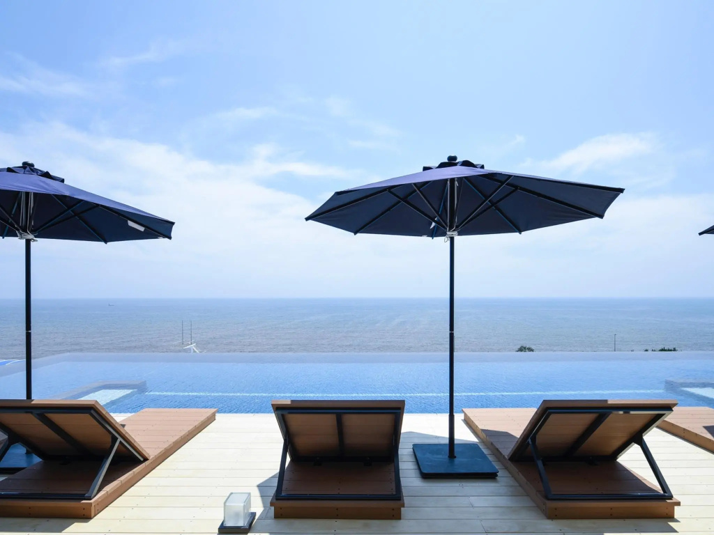 Oiso Prince Hotel Room Type - Standard Twin room with mountain view (twin beds)