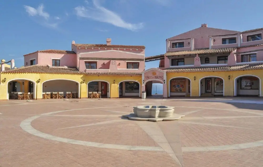 Eduard Villa in Residence in Sardinia With Pool