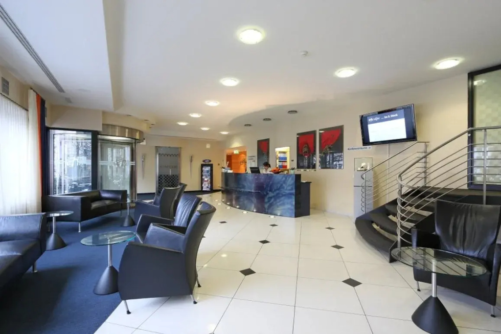Hotel photo 11