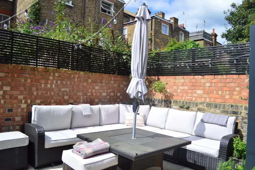 Architecturally Designed Garden Flat