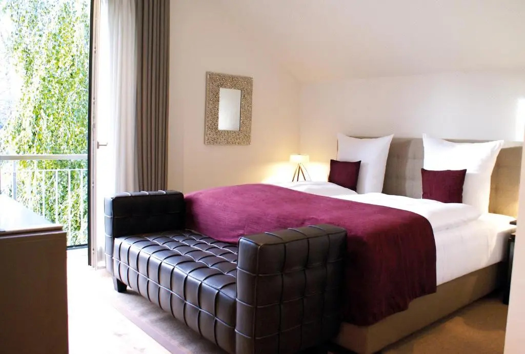 Suite with garden view