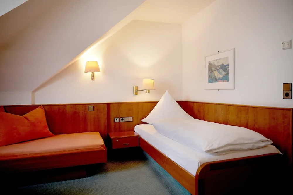 Hotel Zum Schiff - Chambres