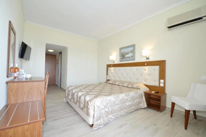 Standard Basement room with balcony