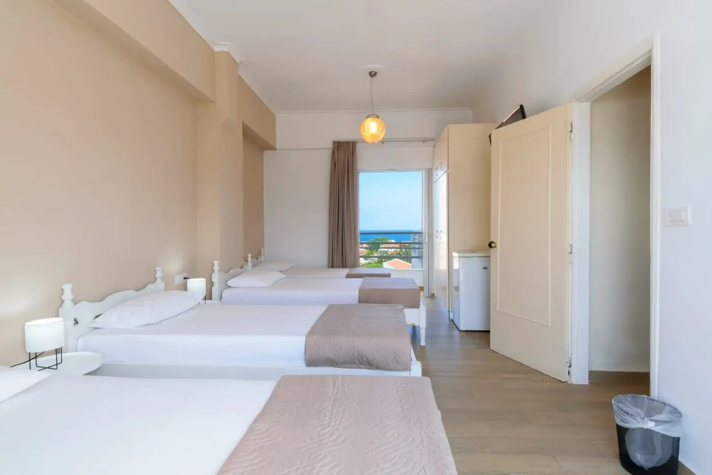 Superior Single room (single bed)