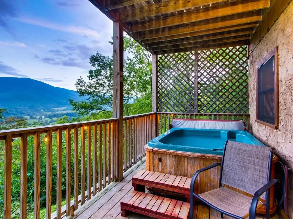 Hatcher's Mountain by RedAwning