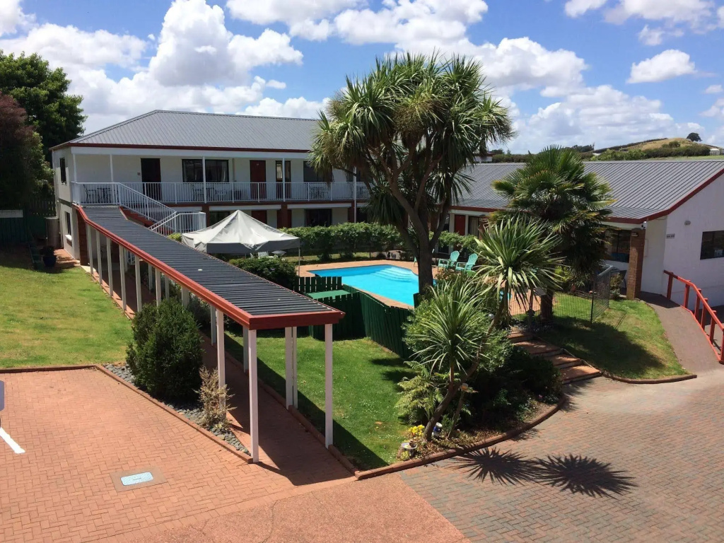 Bk's Counties Motor Lodge
