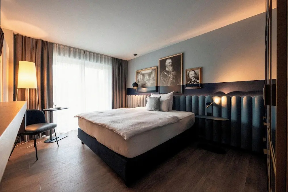 Standard Double room with balcony (full double bed)