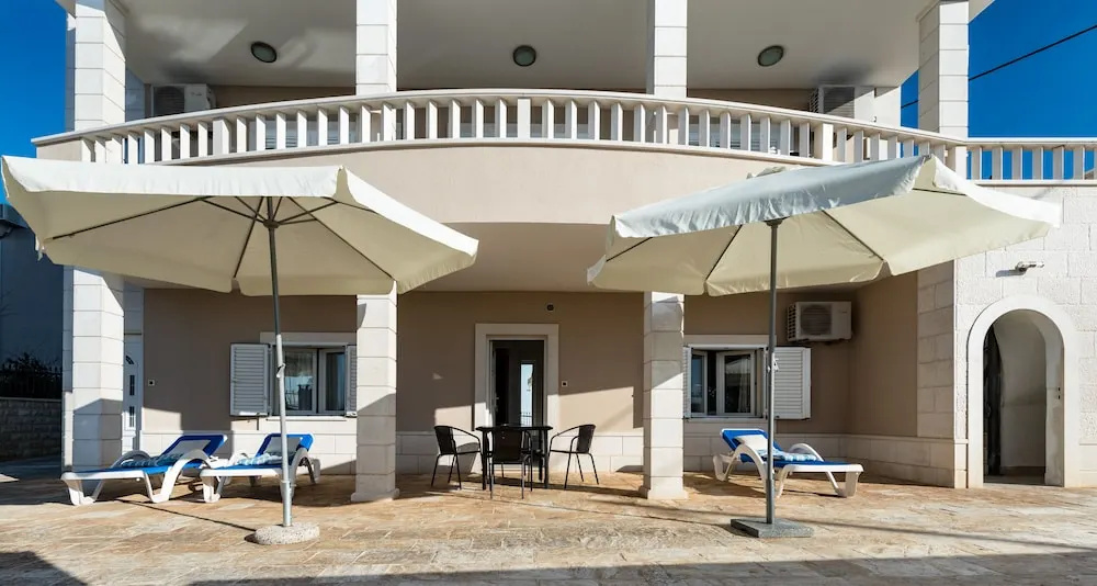 Villa Miljak