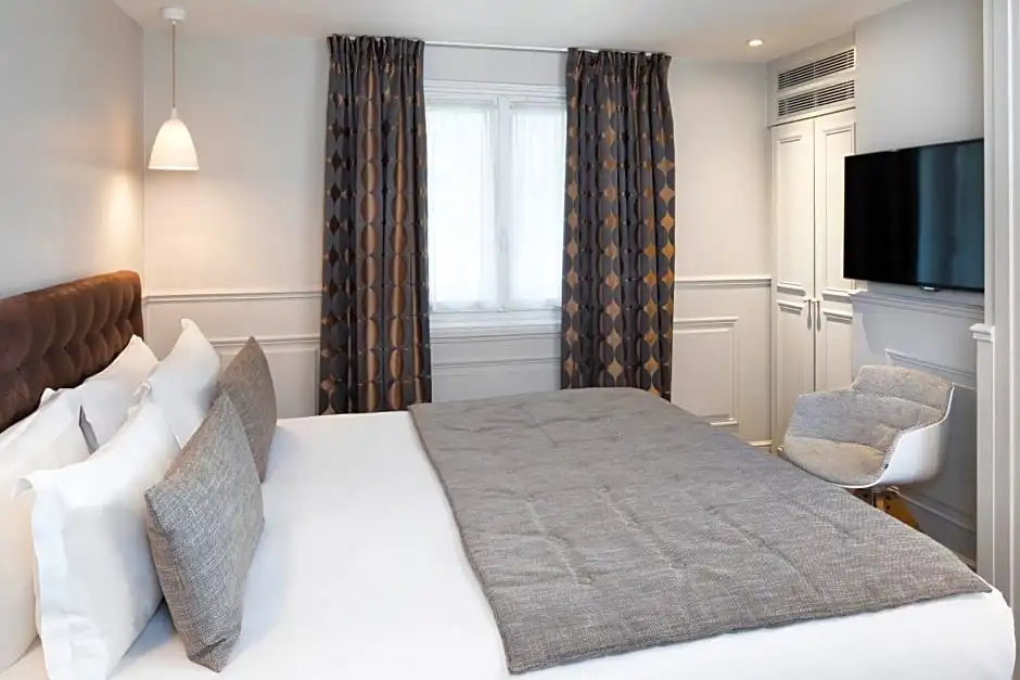 Hôtel Madeleine Haussmann 80