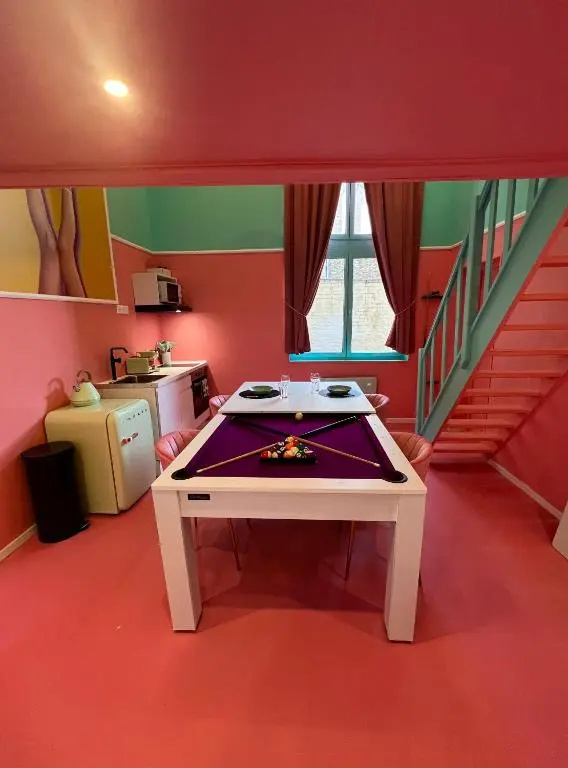 Capsule Disco - jacuzzi - billard - home cinema - nintendo switch