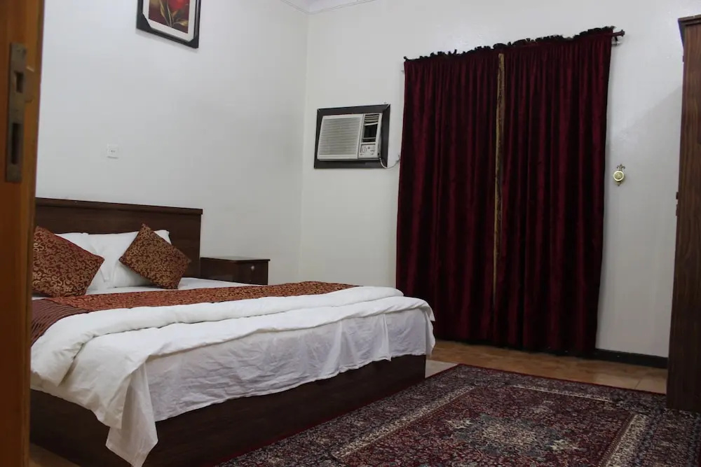 Al Eairy Furnished Apartments Al Baha 1 - фото 6