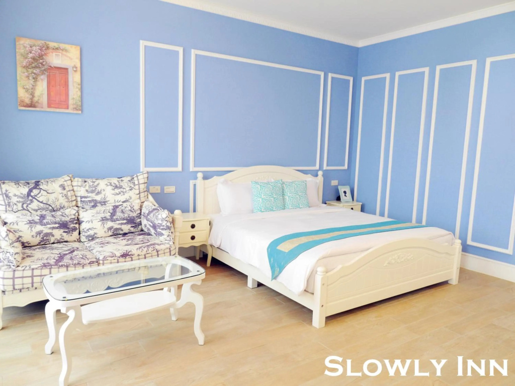 Slowly Inn — 3