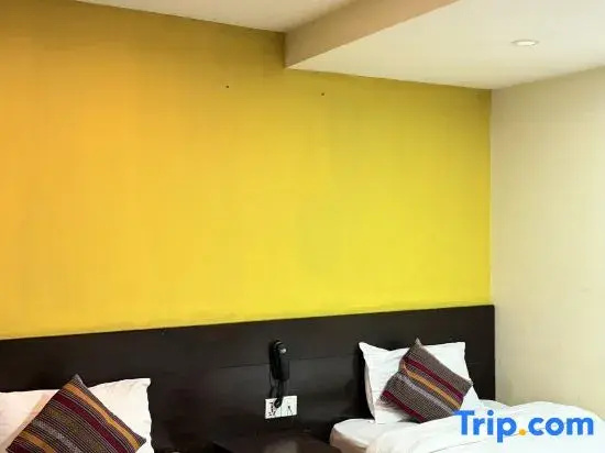 Deluxe Double room (twin beds)