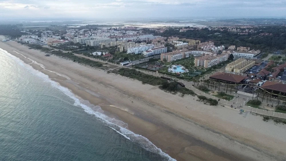 Beach & Waterfront
