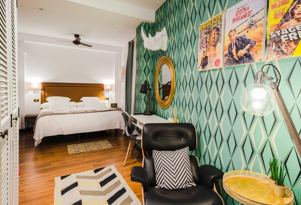 Pension Boutique Caravan Cinema by null