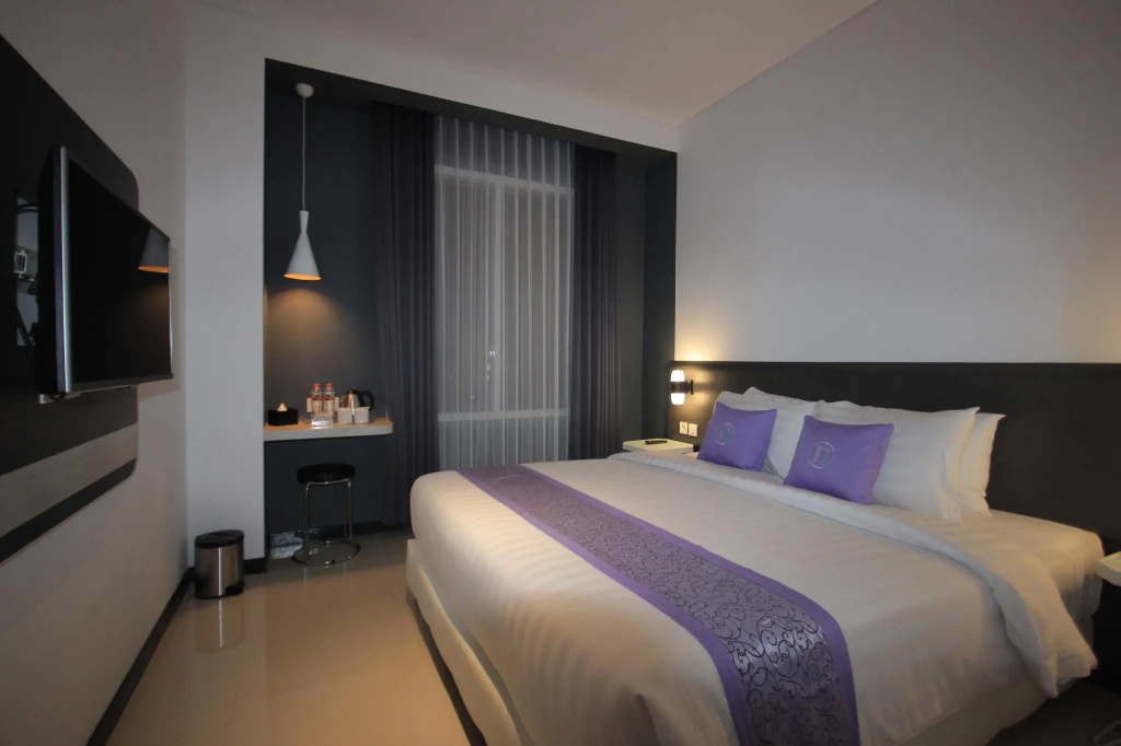 Superior Double room (full double bed)