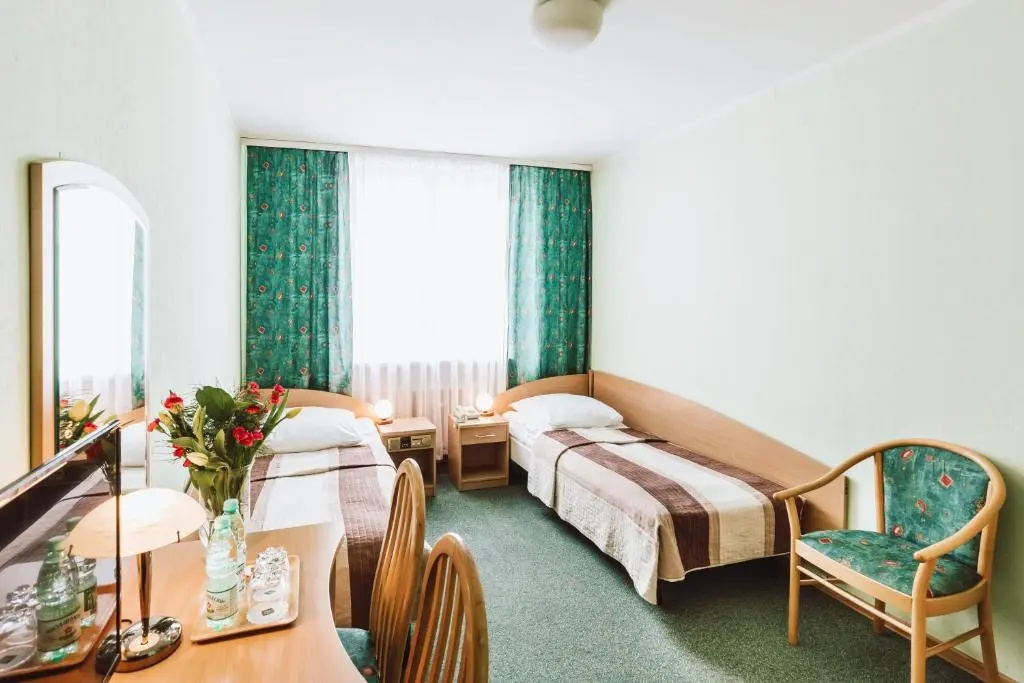 Standard Double room (twin beds)